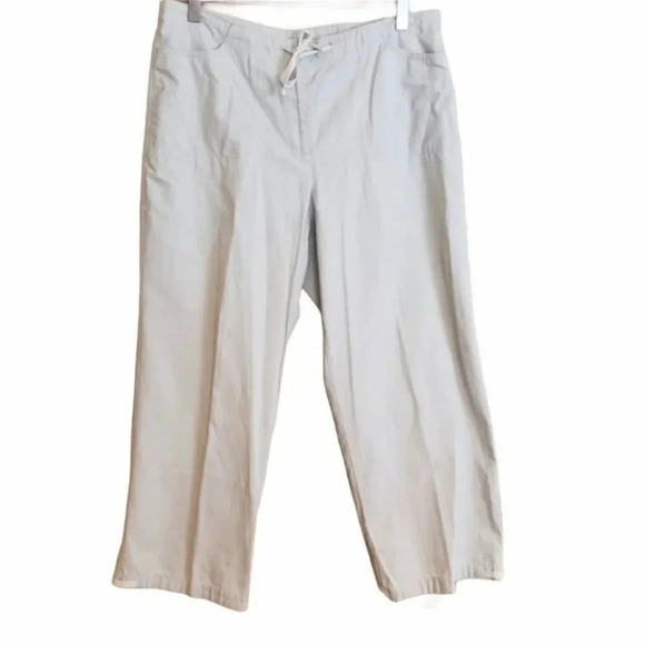 New York &‎ company 10 cream capris - Picture 1 of 4